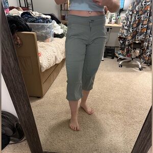 lululemon Dance Studio Cropped Pants 20”